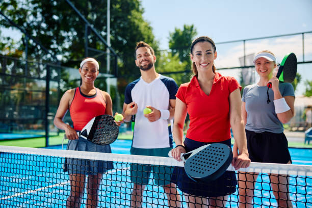 Constructeur court de tennis